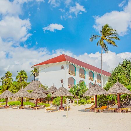 Ahg Sun Bay Mlilile Beach Hotel 马特姆维 外观 照片
