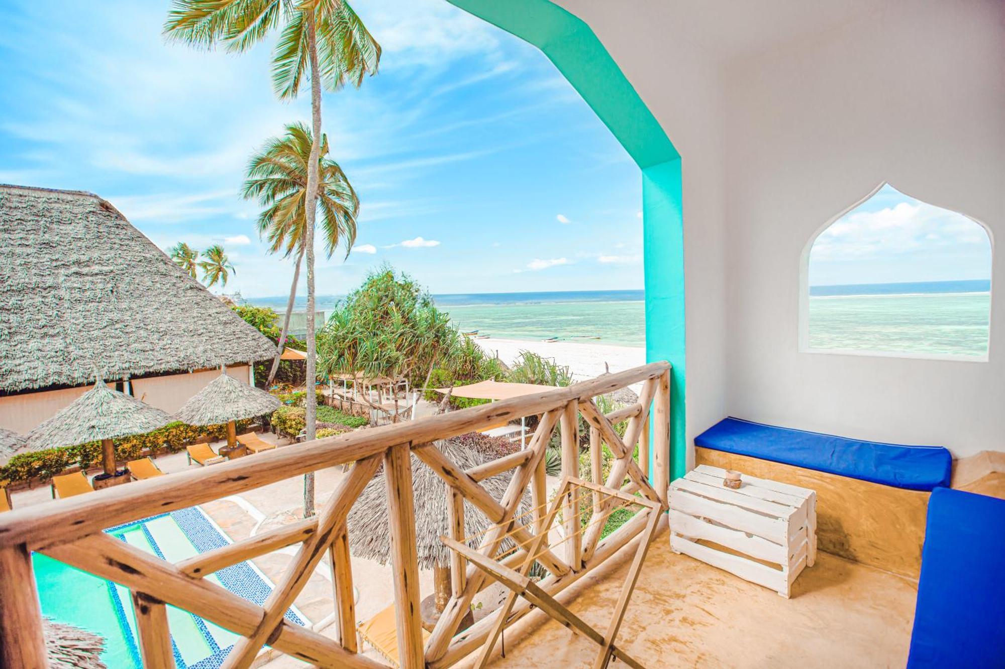 Ahg Sun Bay Mlilile Beach Hotel 马特姆维 外观 照片